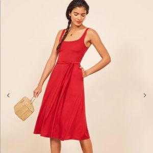BRAND NWT Reformation August Dress (XS), Cherry